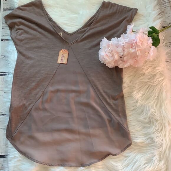 MUDD SOFT FLOW TRANSPARENT BACK WOMAN’S TOP - Picture 4 of 8